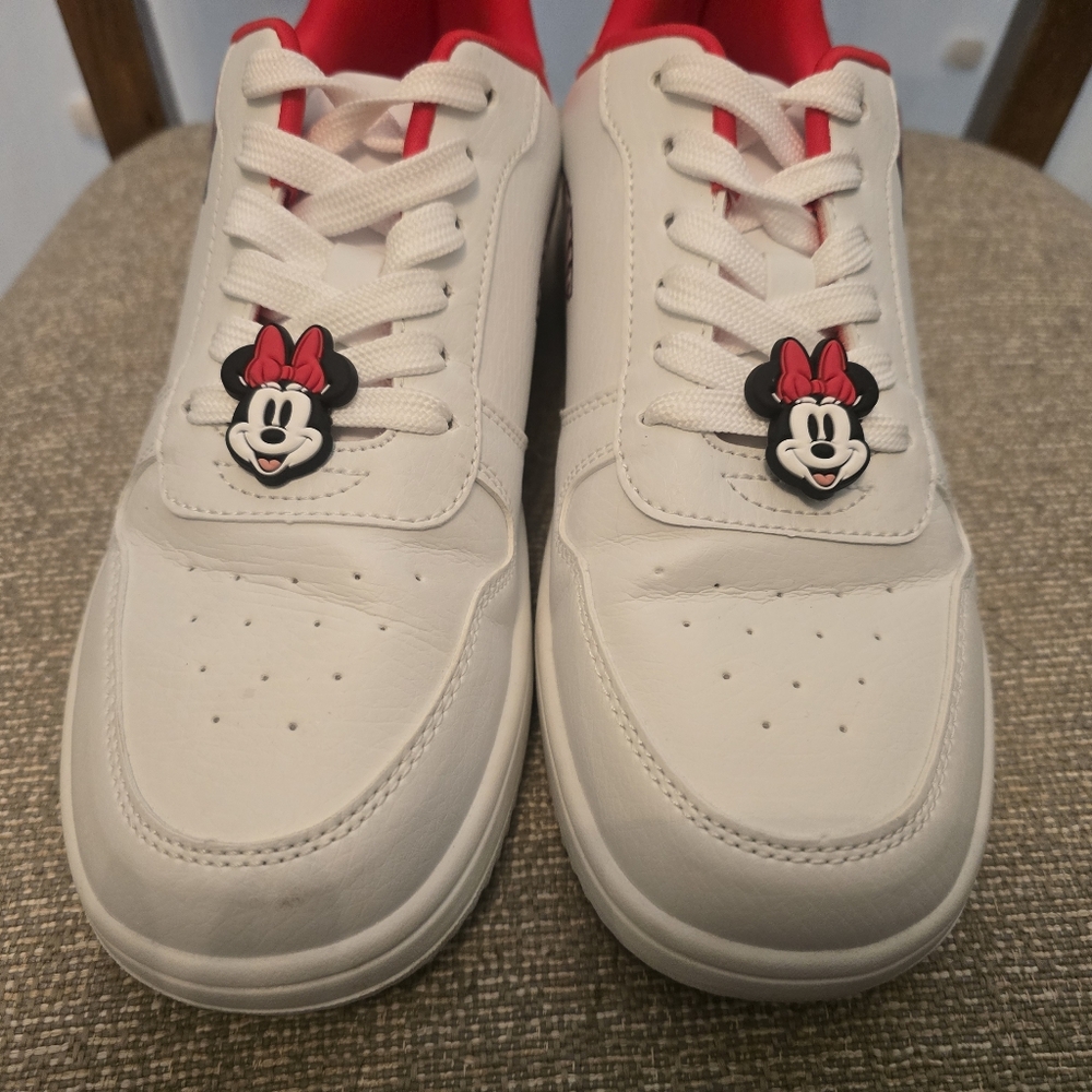 Minnie Mouse Womens Disney Sneakers Size 7 White and Red Excellent Used Cond. - Picture 3 of 9